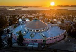 The Advanced Light Source located at Lawrence Berkely National Laboratory (LBNL)